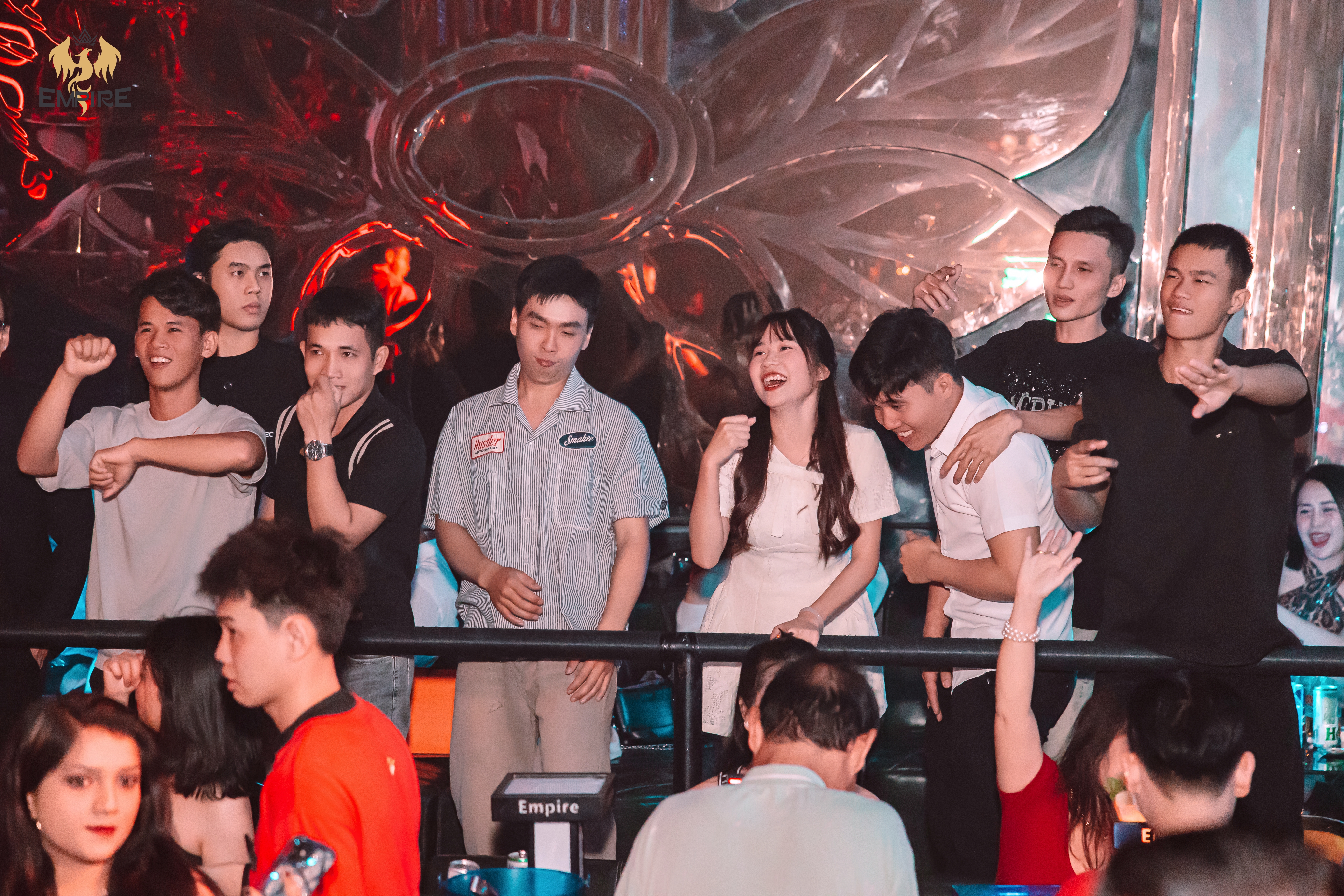 NĂNG LƯỢNG CỦA ĐÊM SÀI GÒN HỘI TỤ TRỌN VẸN TẠI EMPIRE CLUB