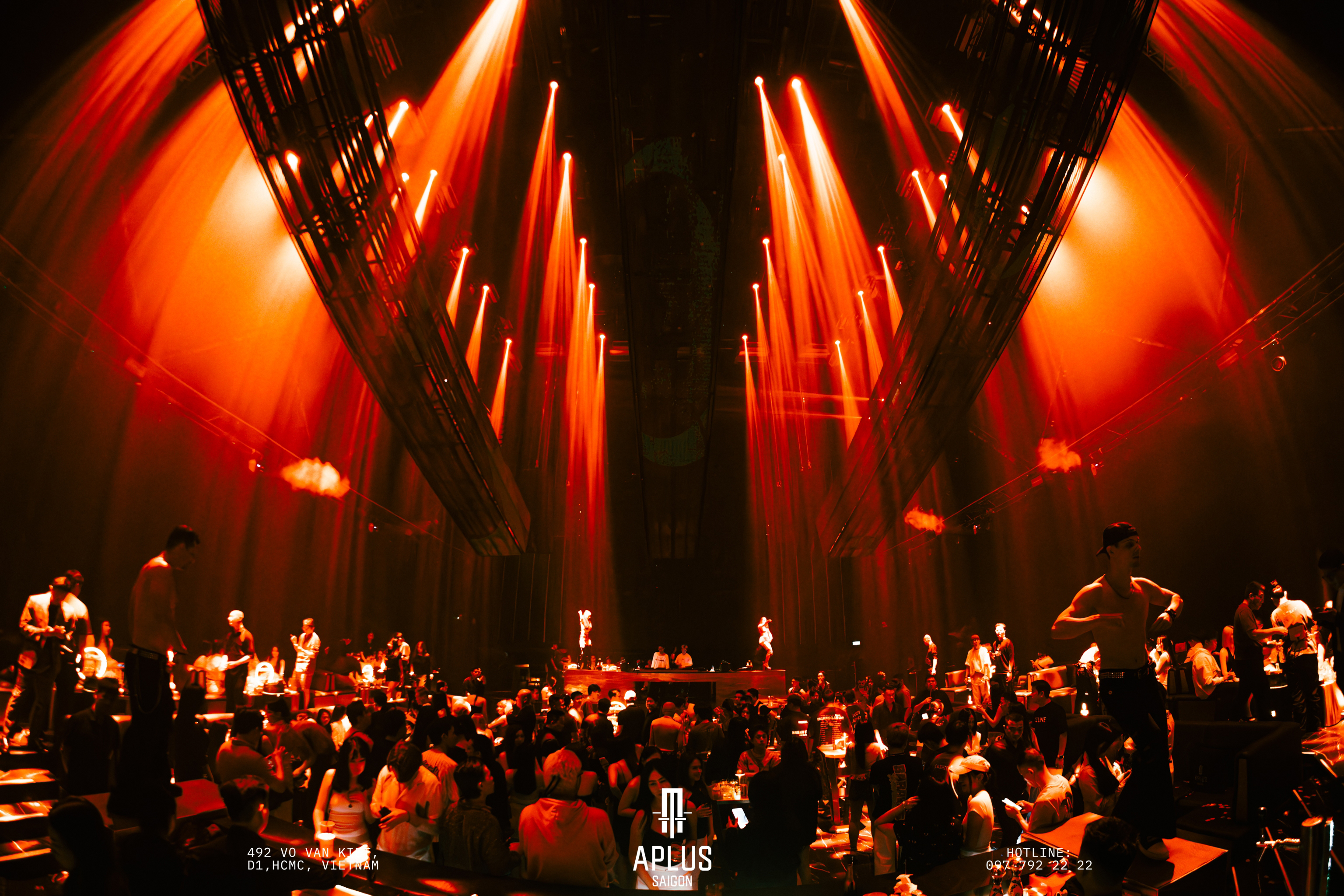 APLUS SAIGON – KHI ÂM NHẠC TRỞ THÀNH MỘT LOẠI “MEN SAY”