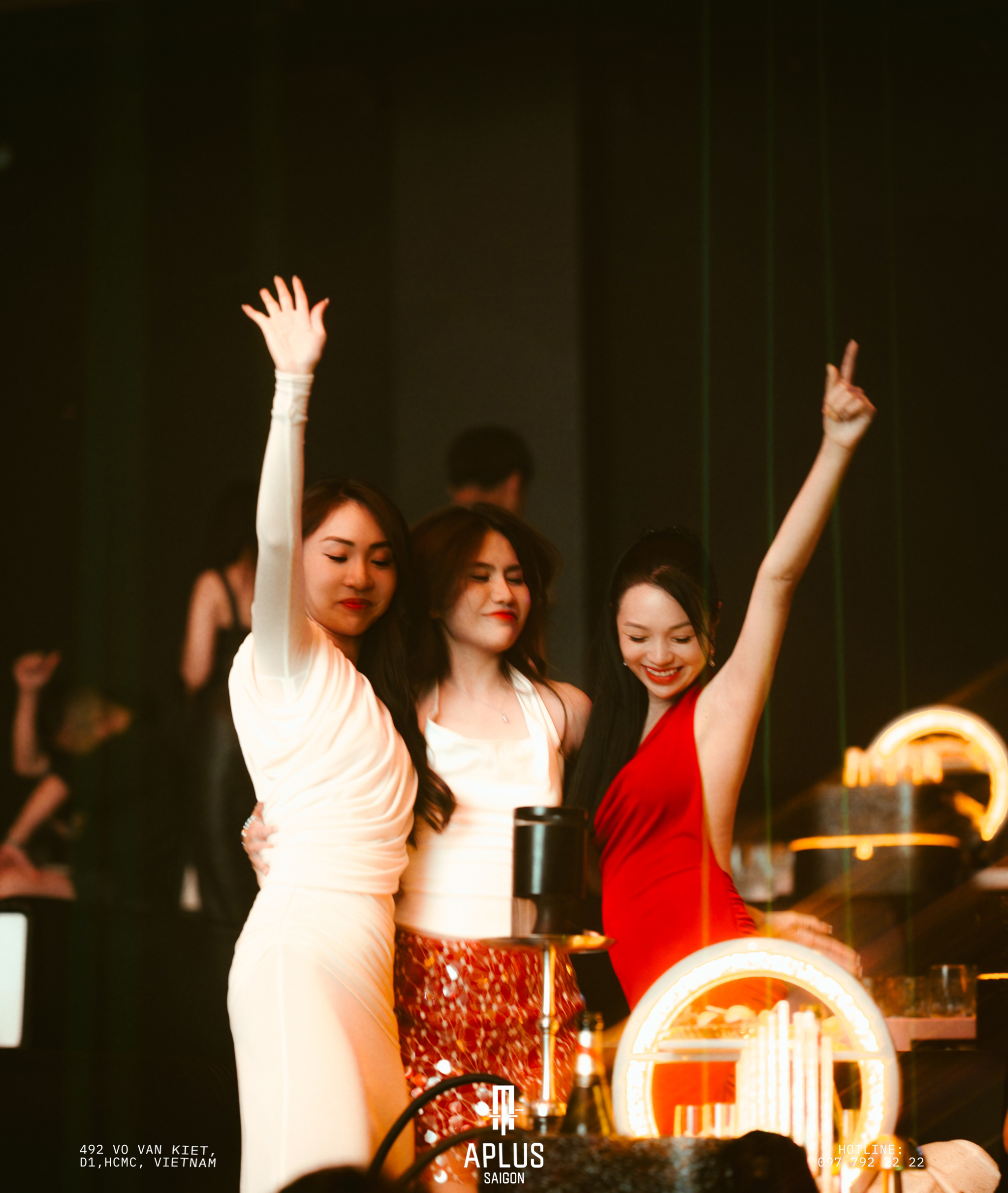 AI ĐANG TÌM ĐẾN aplus sài gòn MỖI ĐÊM?