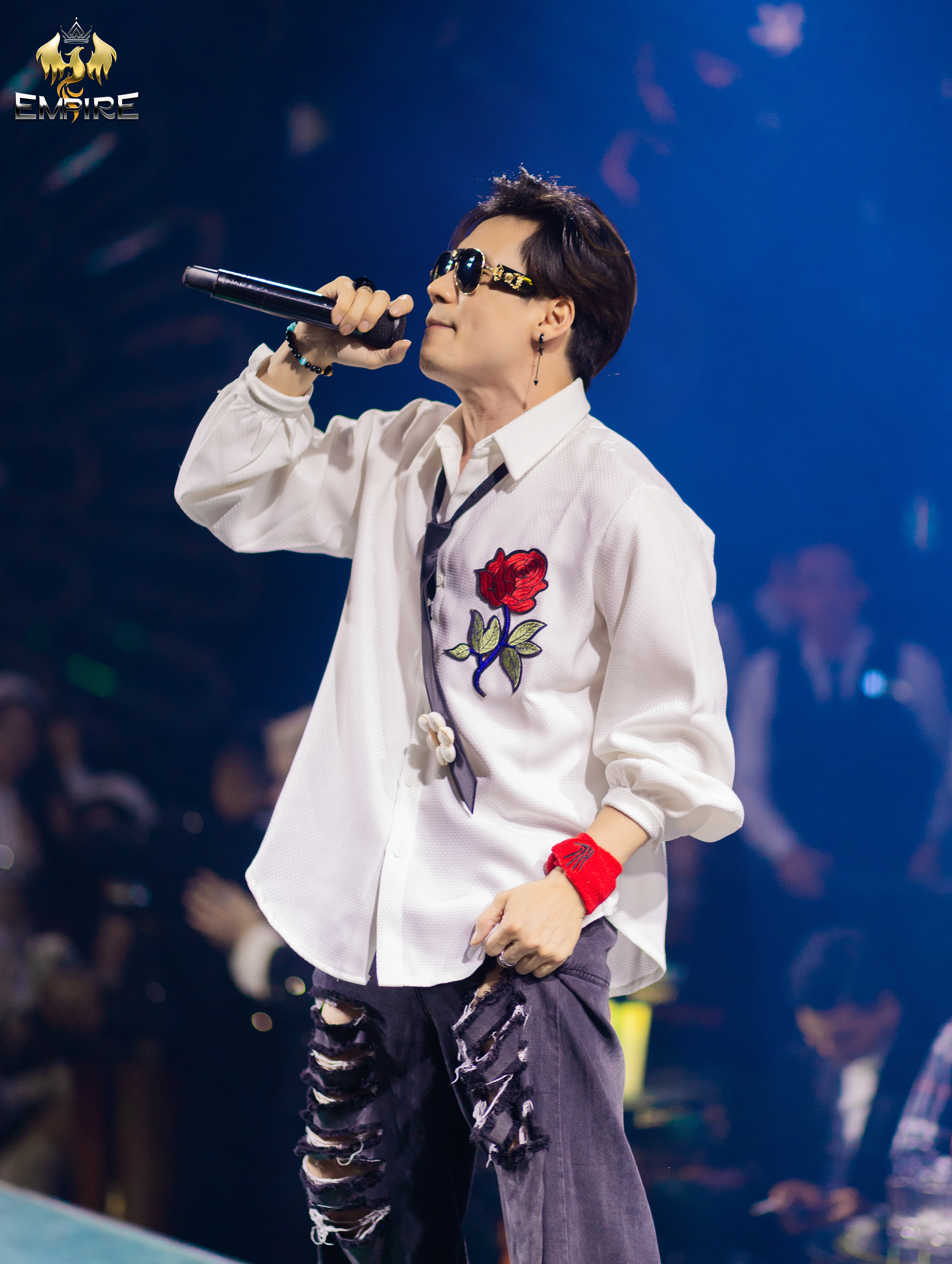 Ca Sĩ Khánh Phương Cháy Hết Mình tại Empire Club Ngày 4/12/2024