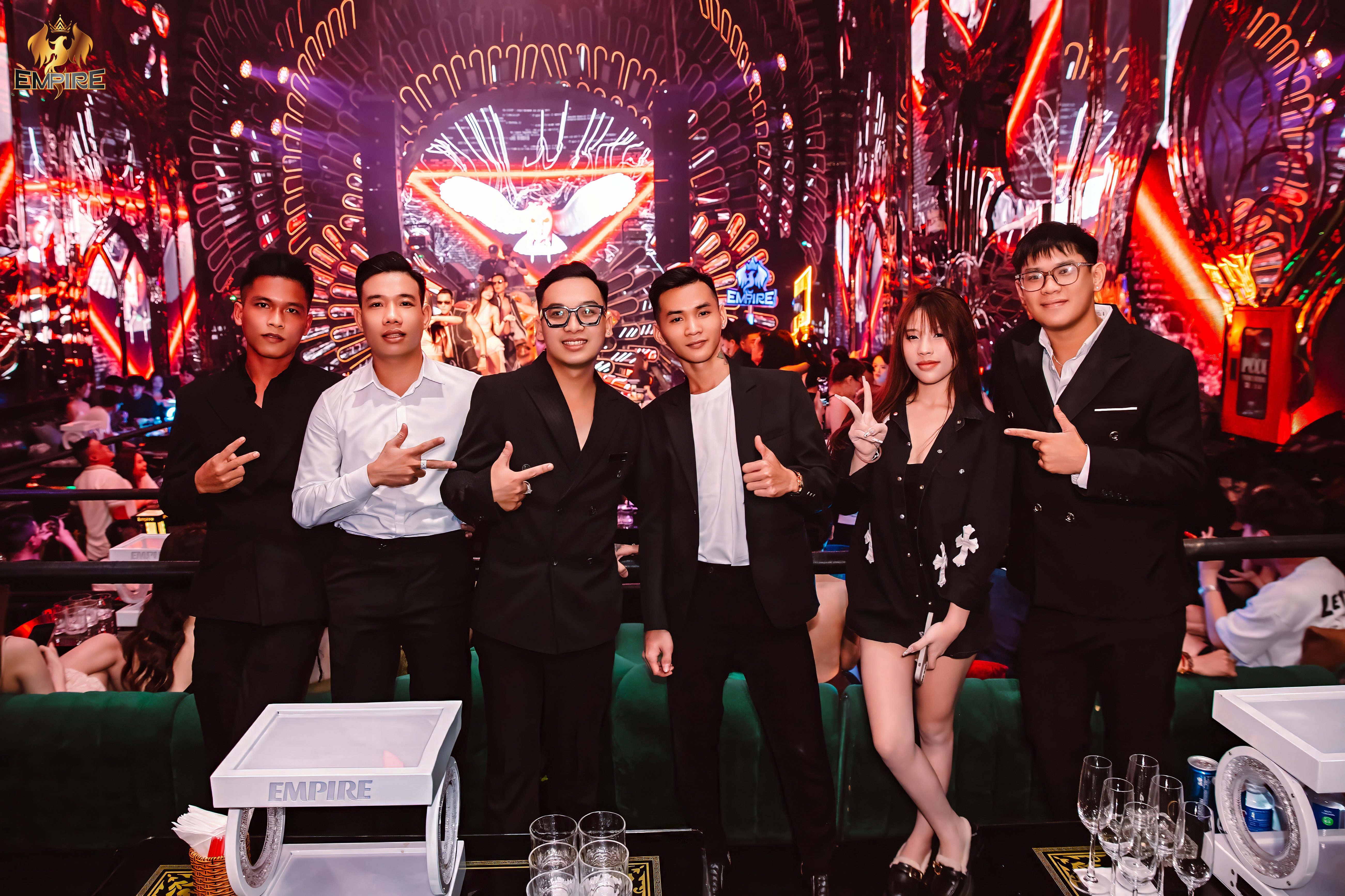 EMPIRE CLUB – CHỐN DỪNG CHÂN CỦA NHỮNG TÂM HỒN SÀNH ĐIỆU